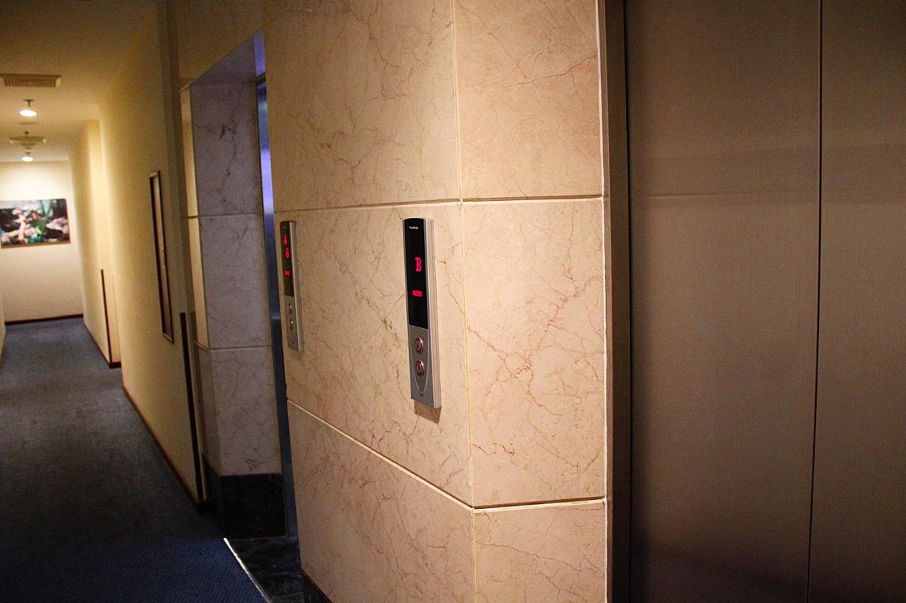 Gk Central Hotel Хошимин Экстерьер фото
